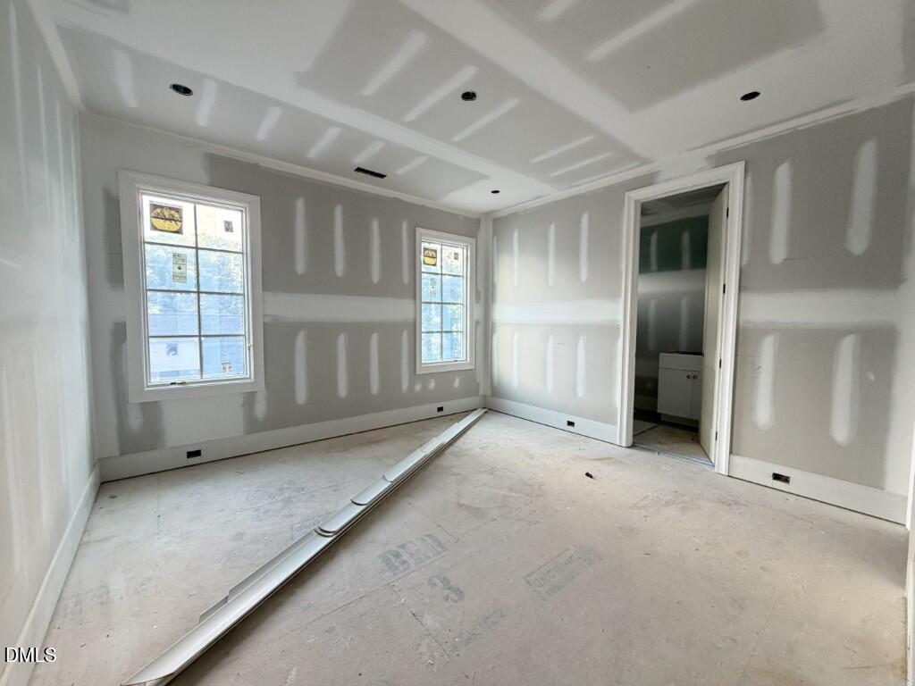 4308 Windsor Place Raleigh, NC 27609 - Photo 16 of 68 IMG_7124 (Medium)