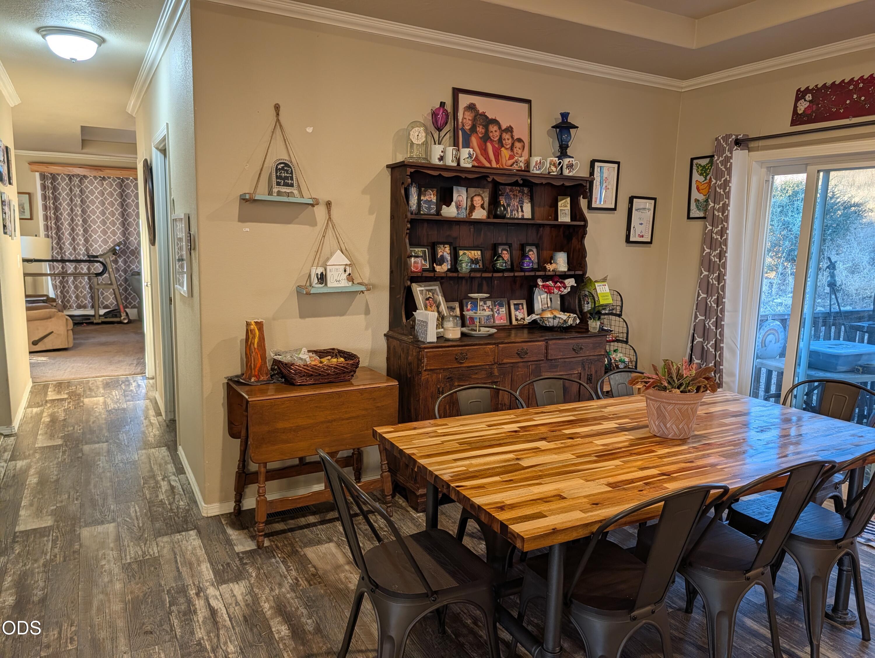 13210 Table Rock Road White City, OR 97503 - Photo 7 of 12 Gallery Image 7