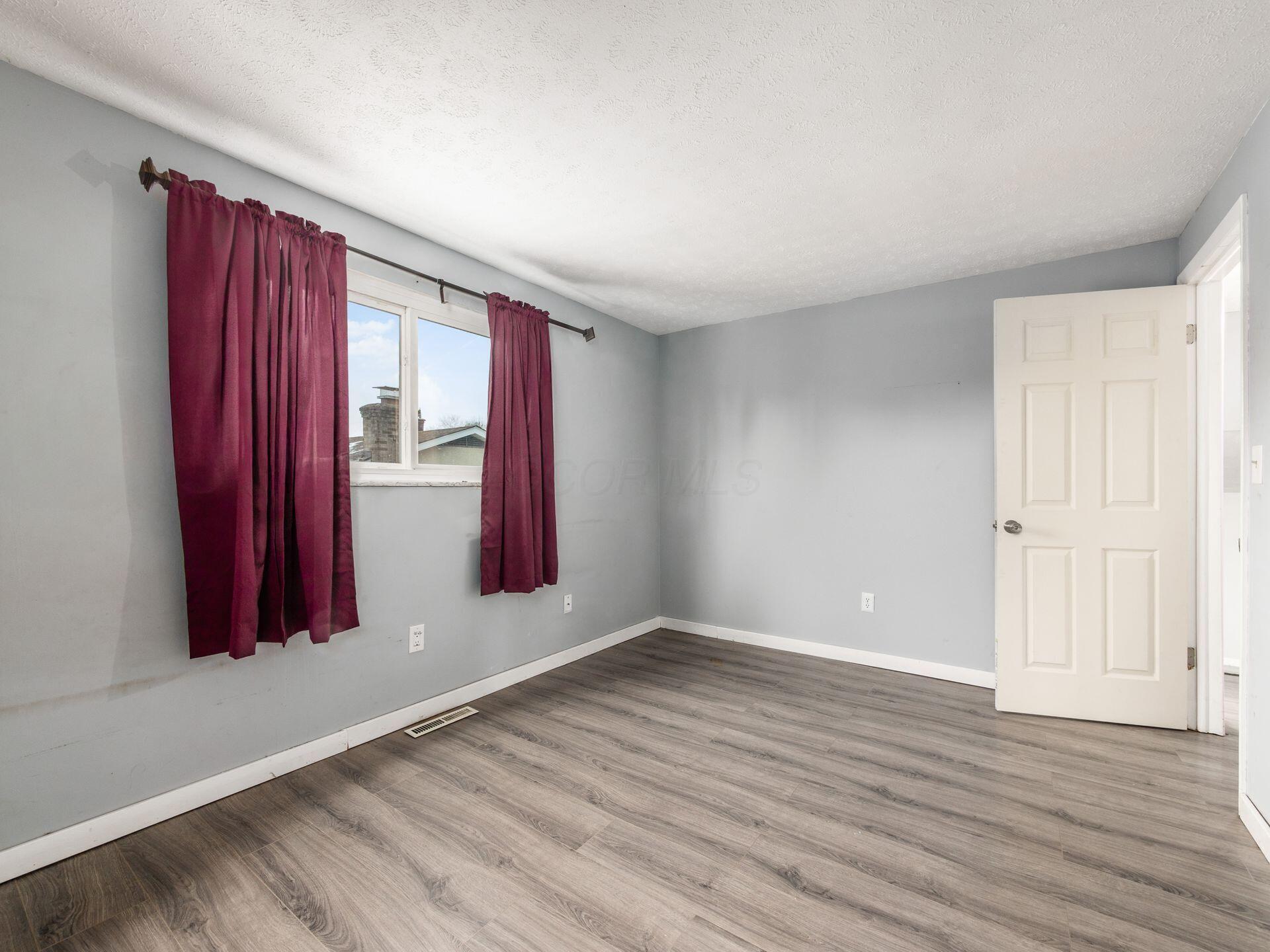 3622 Alpena Road Columbus, OH 43232 - Photo 27 of 35 Luxury Vinyl Plank Flooring.