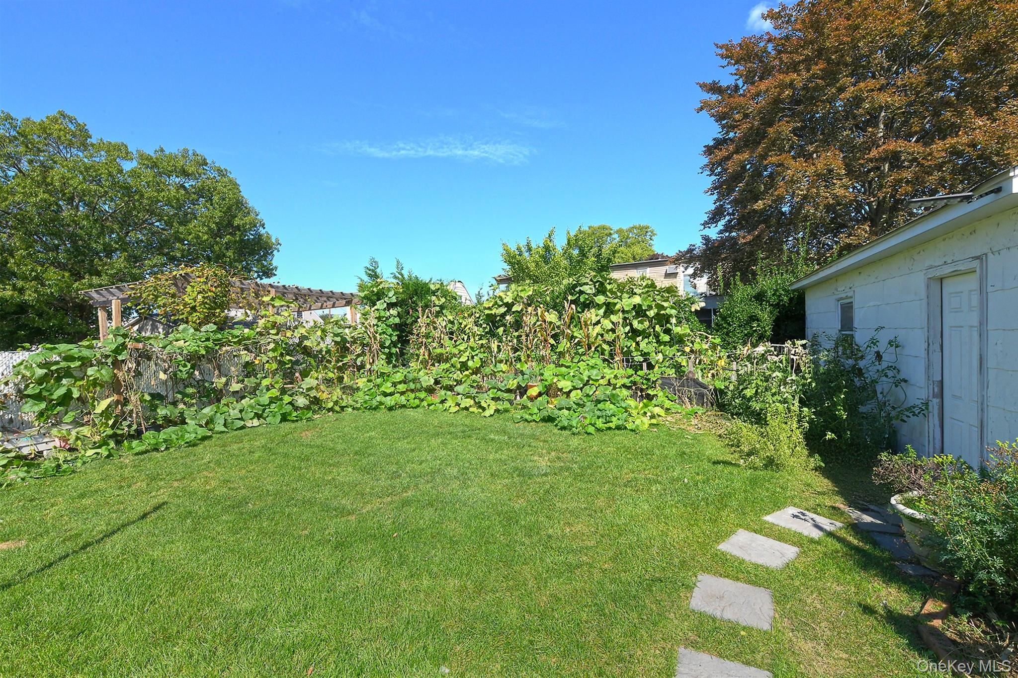 2233 6th Street East Meadow, NY 11554 - Photo 17 of 17 Gallery Image 17