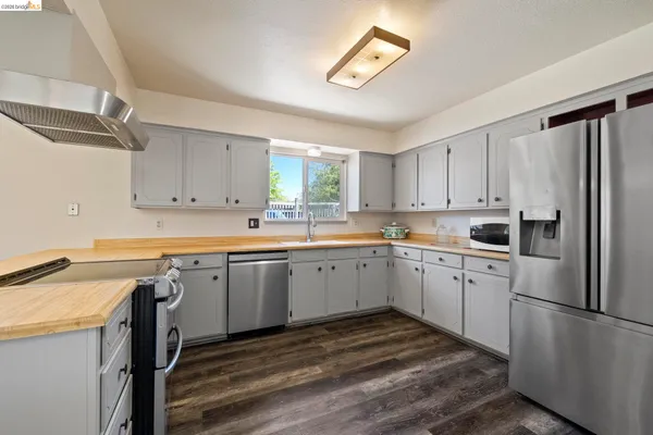 $425,000 | 20504 Tracy Court, Soulsbyville, CA 95372
