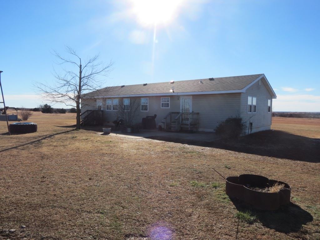 24600 Private Road Perry, OK 73077 - Photo 15 of 33 Gallery Image 15
