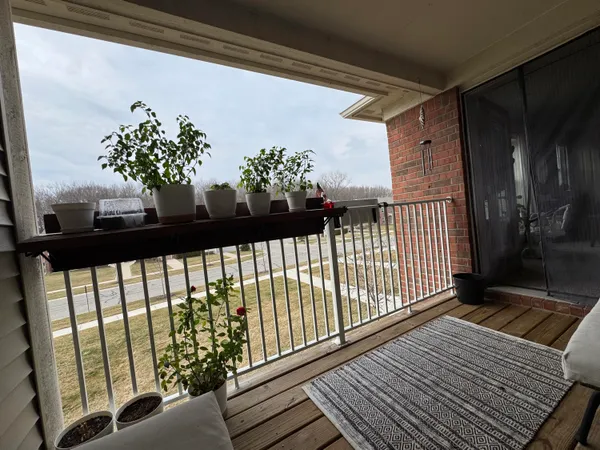 $285,000 | 22113 Aberdeen Drive, Macomb, MI 48042