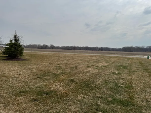 $285,000 | 22113 Aberdeen Drive, Macomb, MI 48042