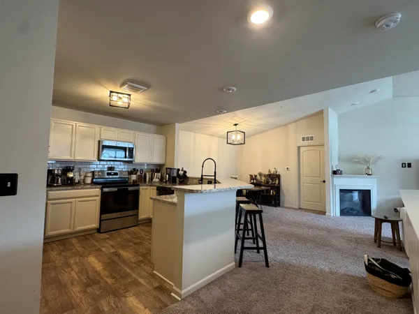 $285,000 | 22113 Aberdeen Drive, Macomb, MI 48042