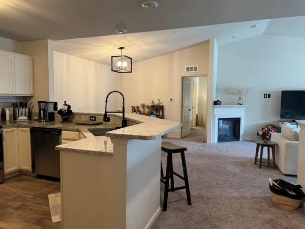 $285,000 | 22113 Aberdeen Drive, Macomb, MI 48042