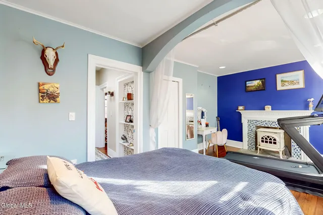 $400,000 | 215 Jay Street, Albany, NY 12210