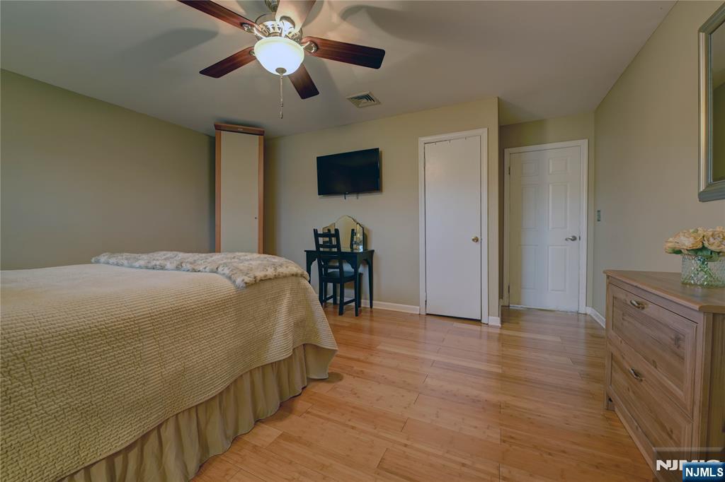 347 West Passaic Avenue Rutherford, NJ 07070 - Photo 41 of 48