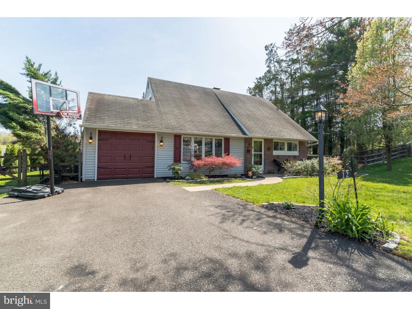 12 Halfturn Road Levittown, PA 19056 - Photo 2 of 25 Exterior Front