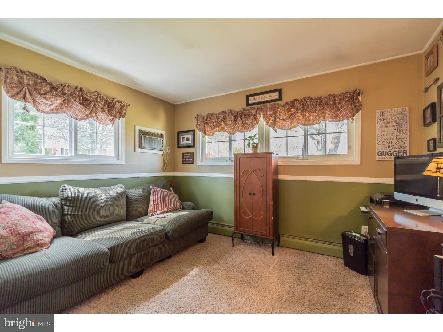 12 Halfturn Road Levittown, PA 19056 - Photo 16 of 25 Bedroom 3