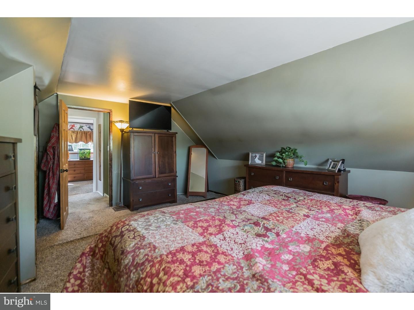 12 Halfturn Road Levittown, PA 19056 - Photo 19 of 25 Master Bedroom