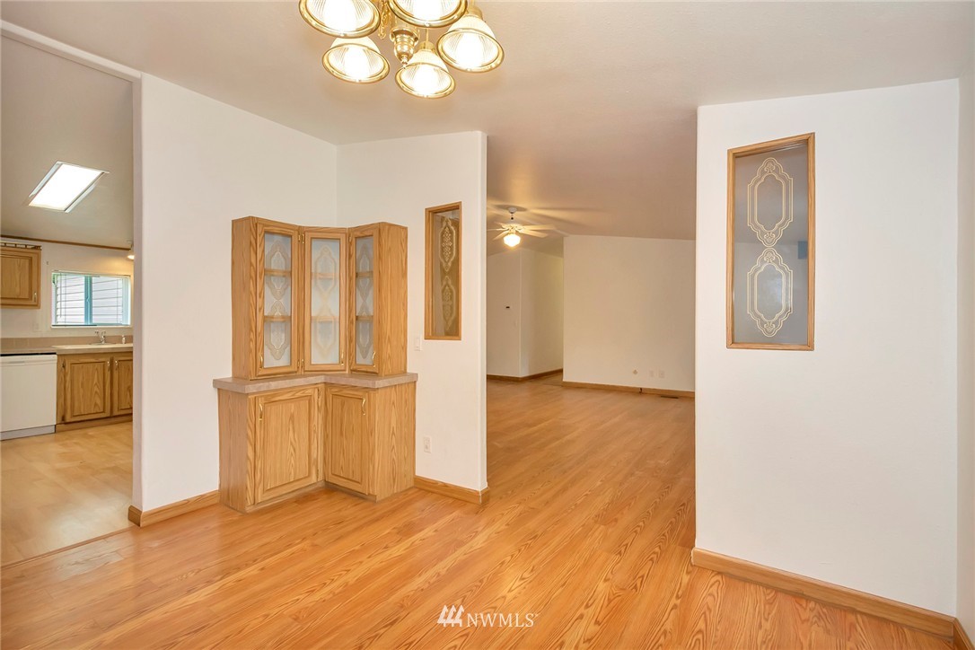 829 Southwest Lider Road Port Orchard, WA 98367 - Photo 8 of 17 Gallery Image 8