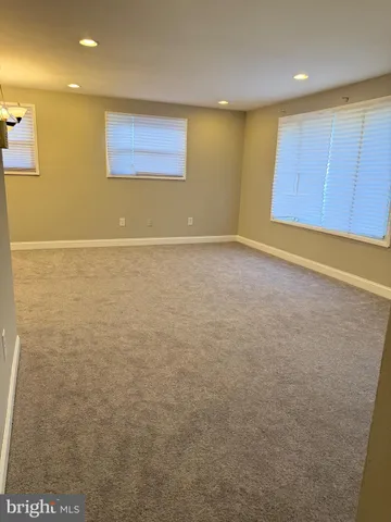 $390,000 | 7013 Whitney Avenue, District Heights, MD 20747