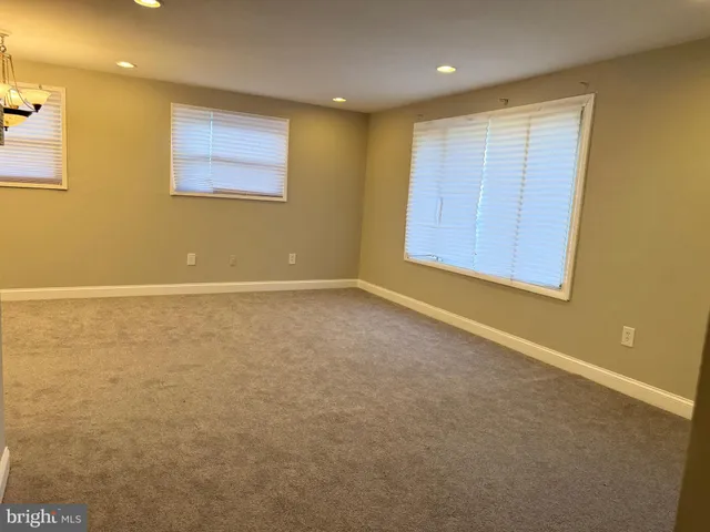 $390,000 | 7013 Whitney Avenue, District Heights, MD 20747