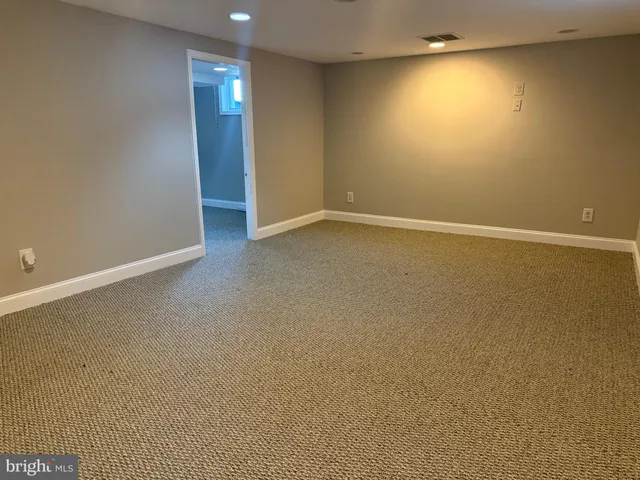 $390,000 | 7013 Whitney Avenue, District Heights, MD 20747