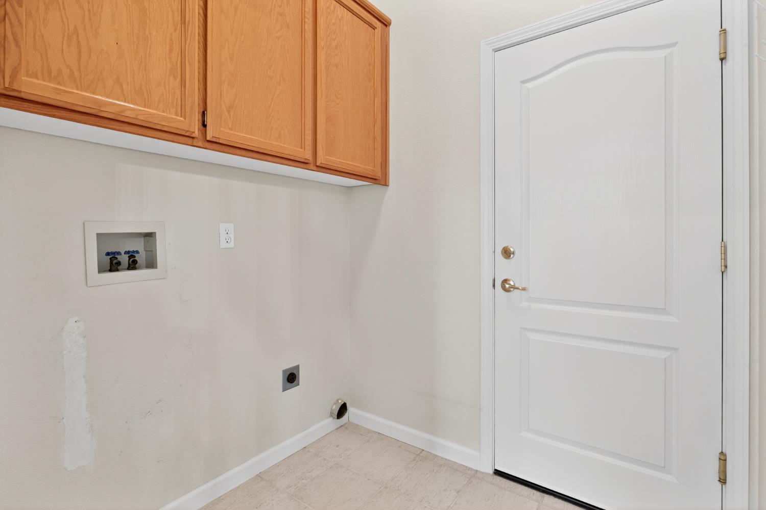 3409 Sugar Oak Court Modesto, CA 95355 - Photo 15 of 28 a view of small space