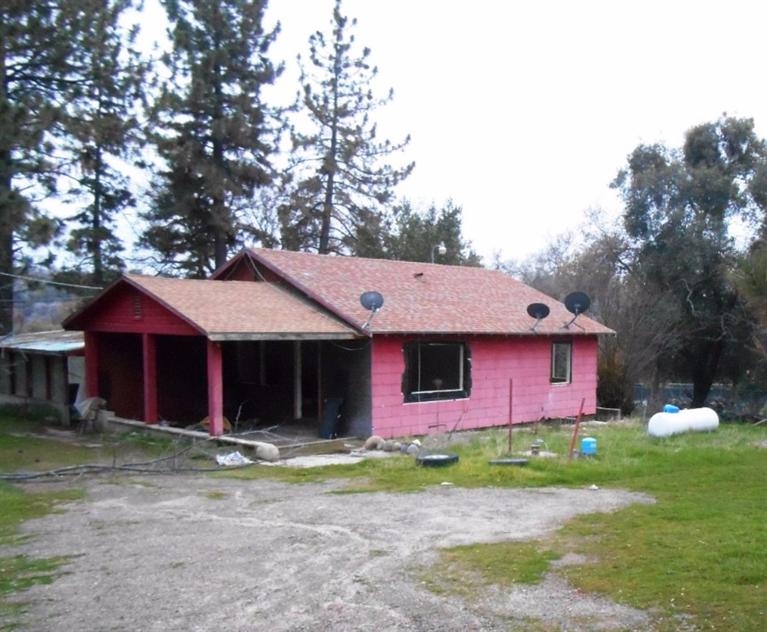 37699 East Kings Canyon Road Dunlap, CA 93621 - Photo 2 of 8 Gallery Image 2
