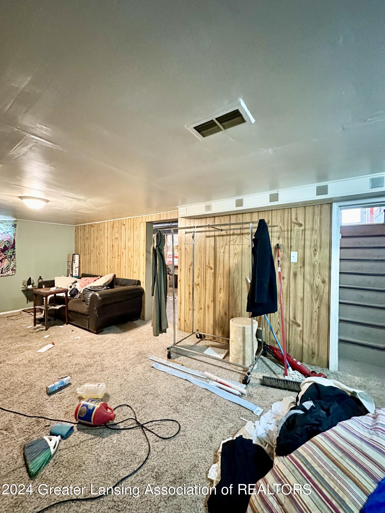 331 Strathmore Road Lansing, MI 48910 - Photo 26 of 31 Basement