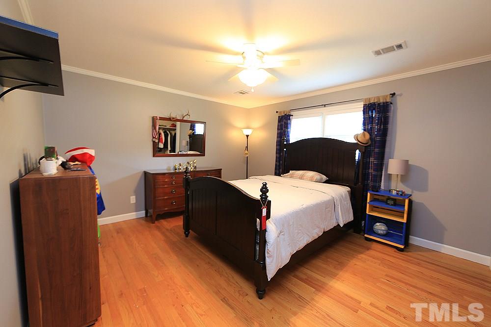 4805 Poland Place Raleigh, NC 27609 - Photo 17 of 22 Gallery Image 17