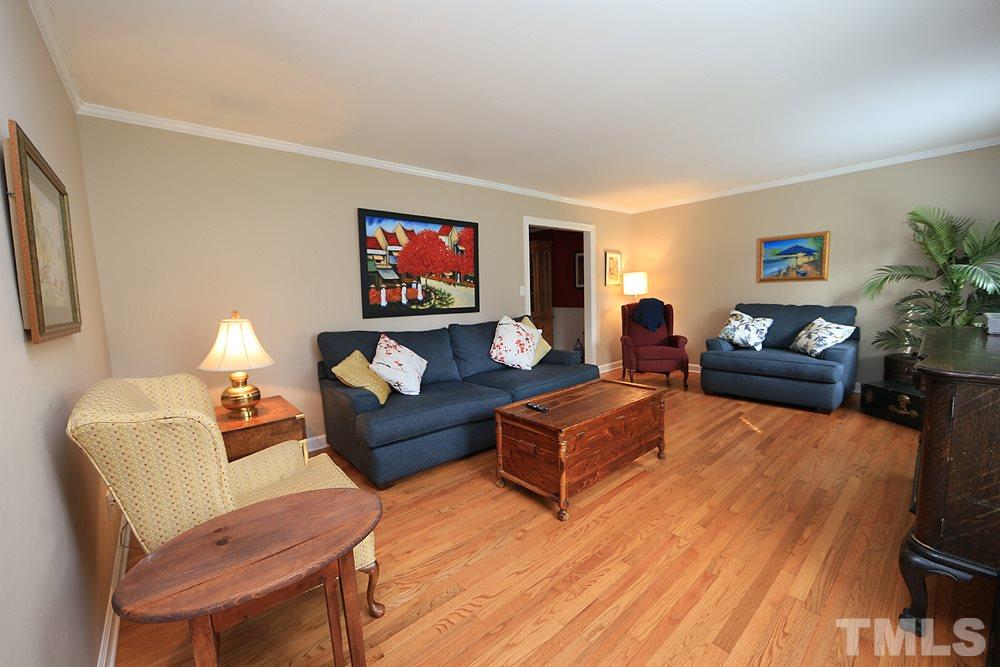 4805 Poland Place Raleigh, NC 27609 - Photo 3 of 22 Gallery Image 3
