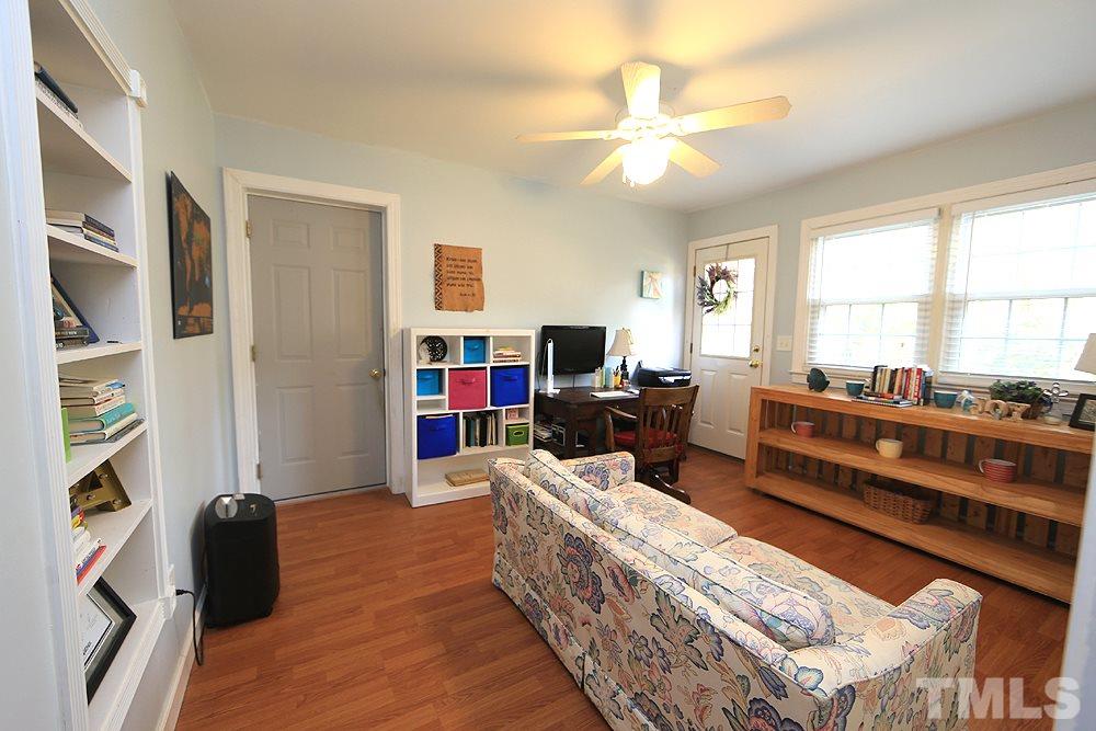 4805 Poland Place Raleigh, NC 27609 - Photo 9 of 22 Gallery Image 9