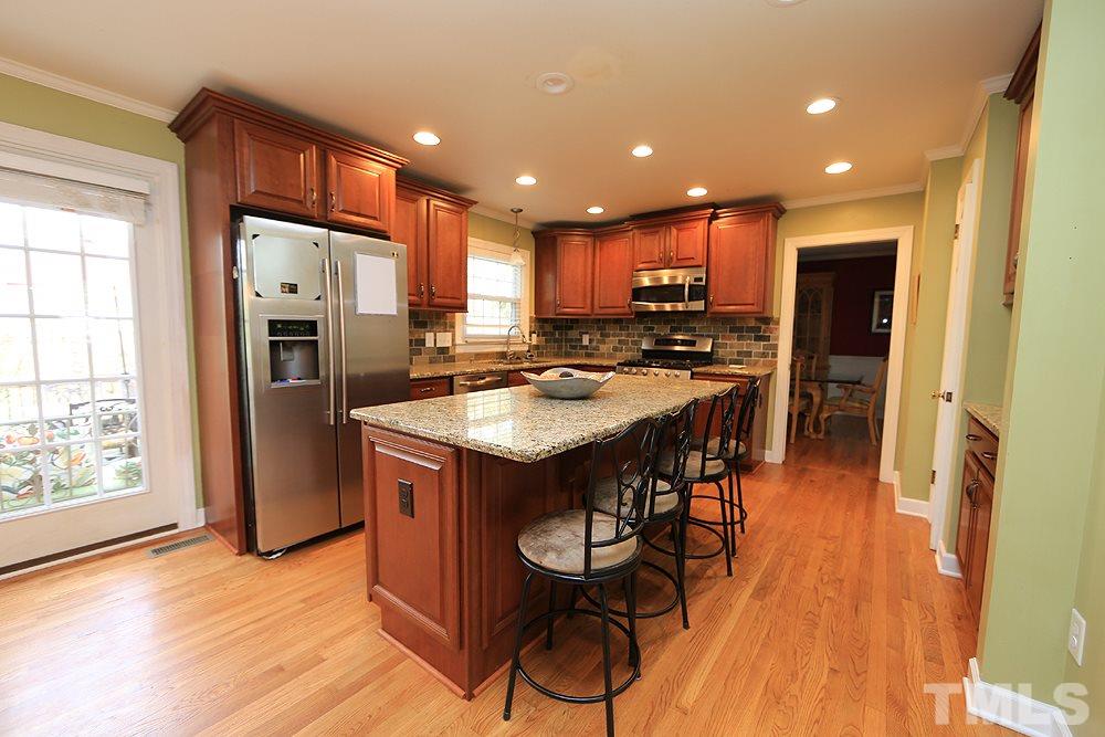 4805 Poland Place Raleigh, NC 27609 - Photo 10 of 22 Gallery Image 10