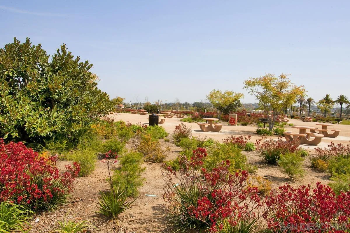 2842 Farragut Road, Unit 131 San Diego, CA 92106 - Photo 26 of 41 a view of a yard