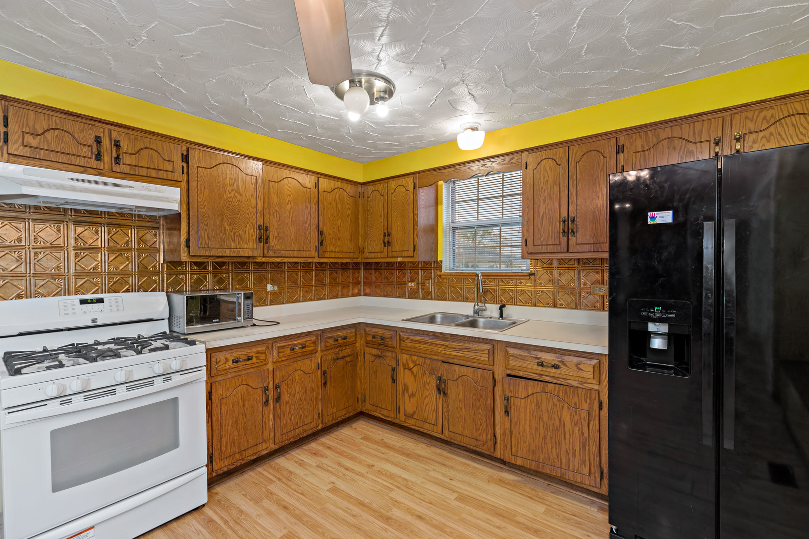 225 Willow Road Matteson, IL 60443 - Photo 7 of 29