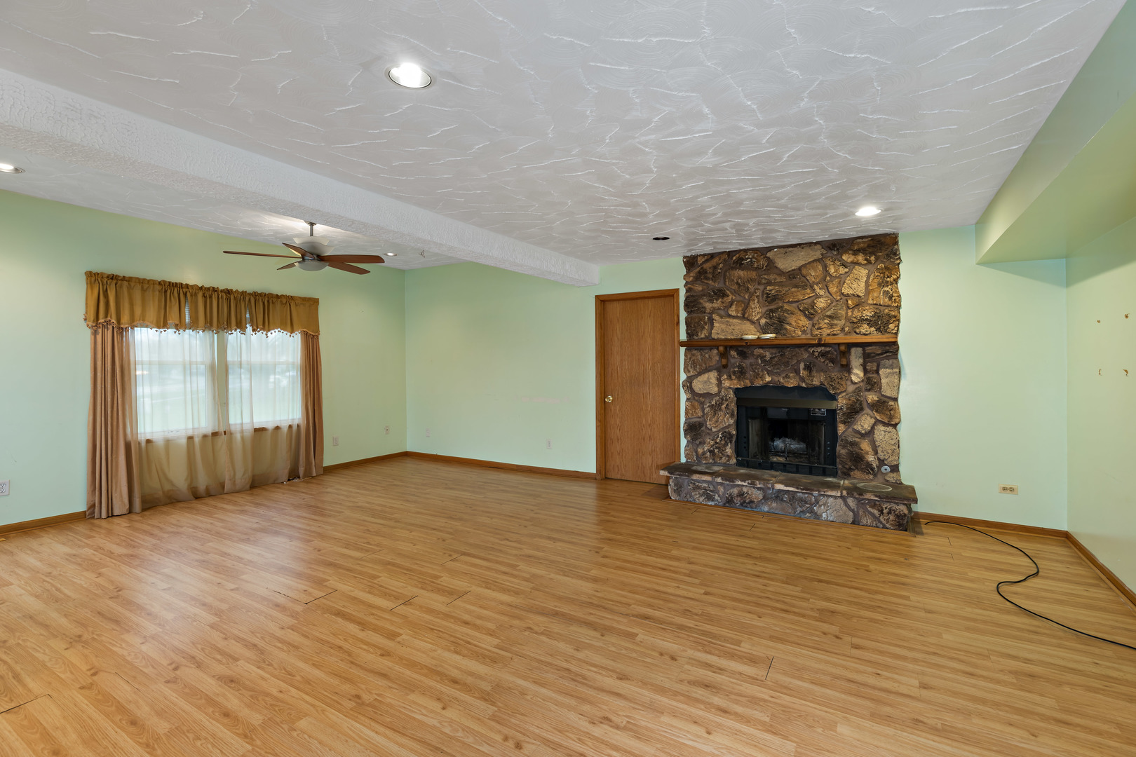 225 Willow Road Matteson, IL 60443 - Photo 9 of 29
