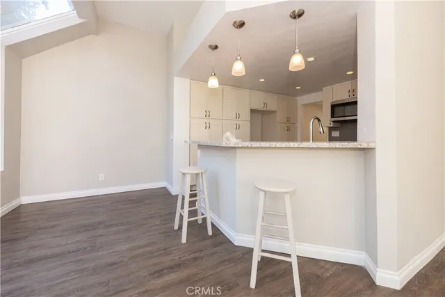 $5,500 | 29 Almeria, Irvine, CA 92614