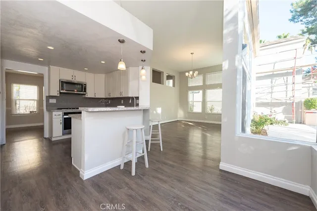 $5,500 | 29 Almeria, Irvine, CA 92614