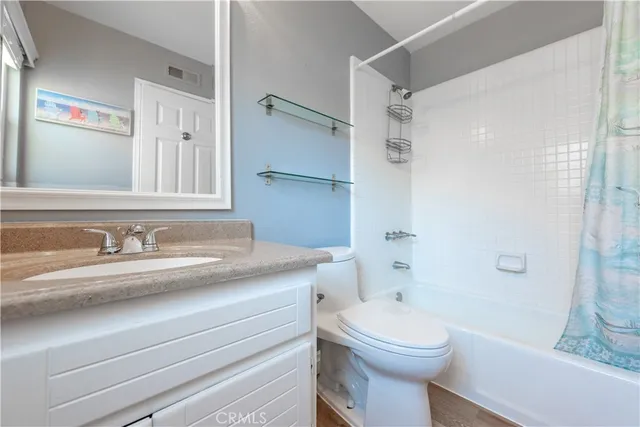 $5,500 | 29 Almeria, Irvine, CA 92614