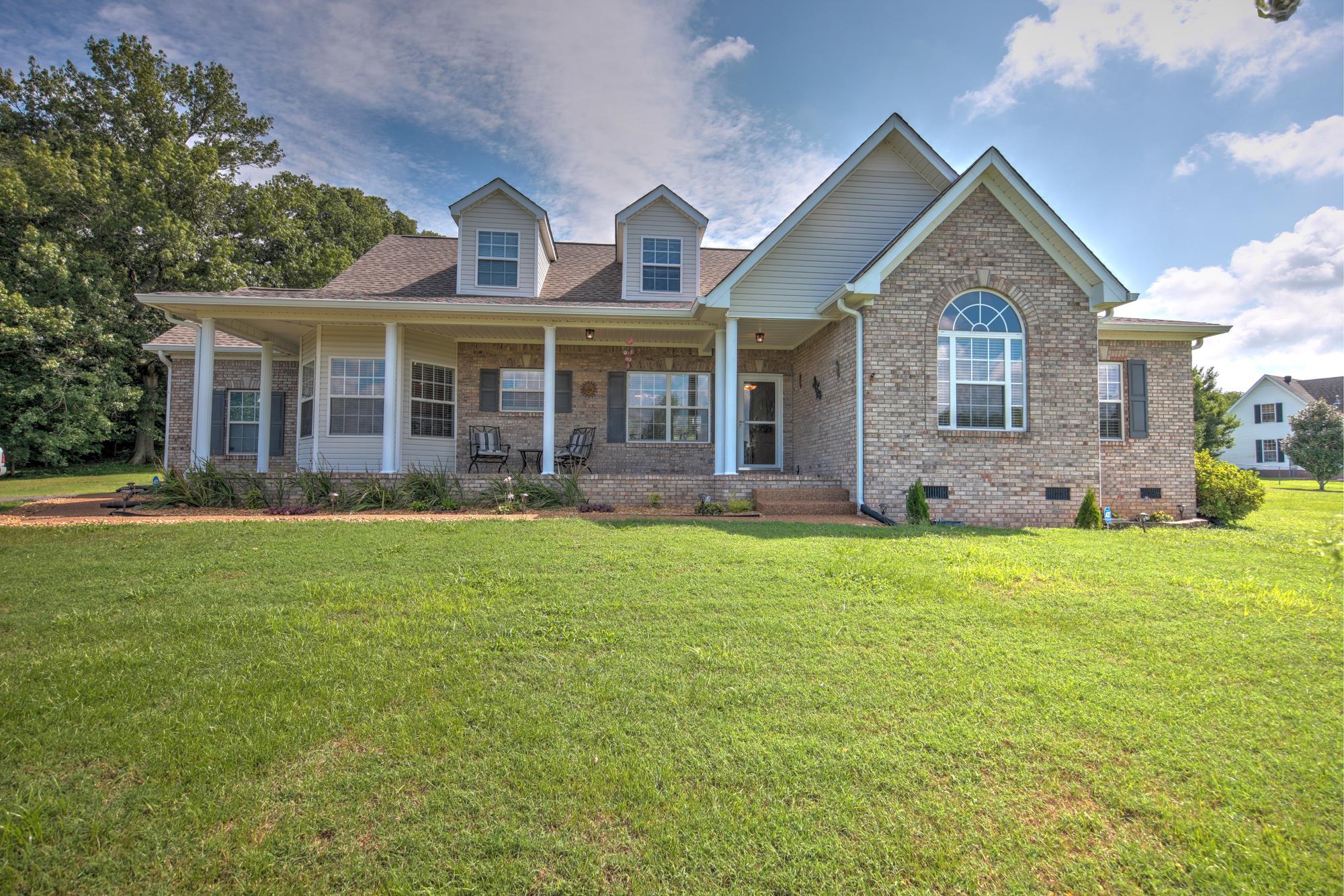 216 Red Oak Trail Spring Hill, TN 37174 - Photo 1 of 24 Great All-Brick Home!