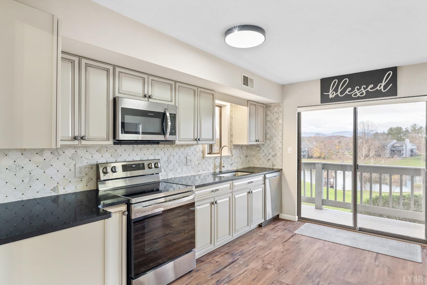 114 Sunset Ridge Road Forest, VA 24551 - Photo 8 of 55 Gallery Image 8