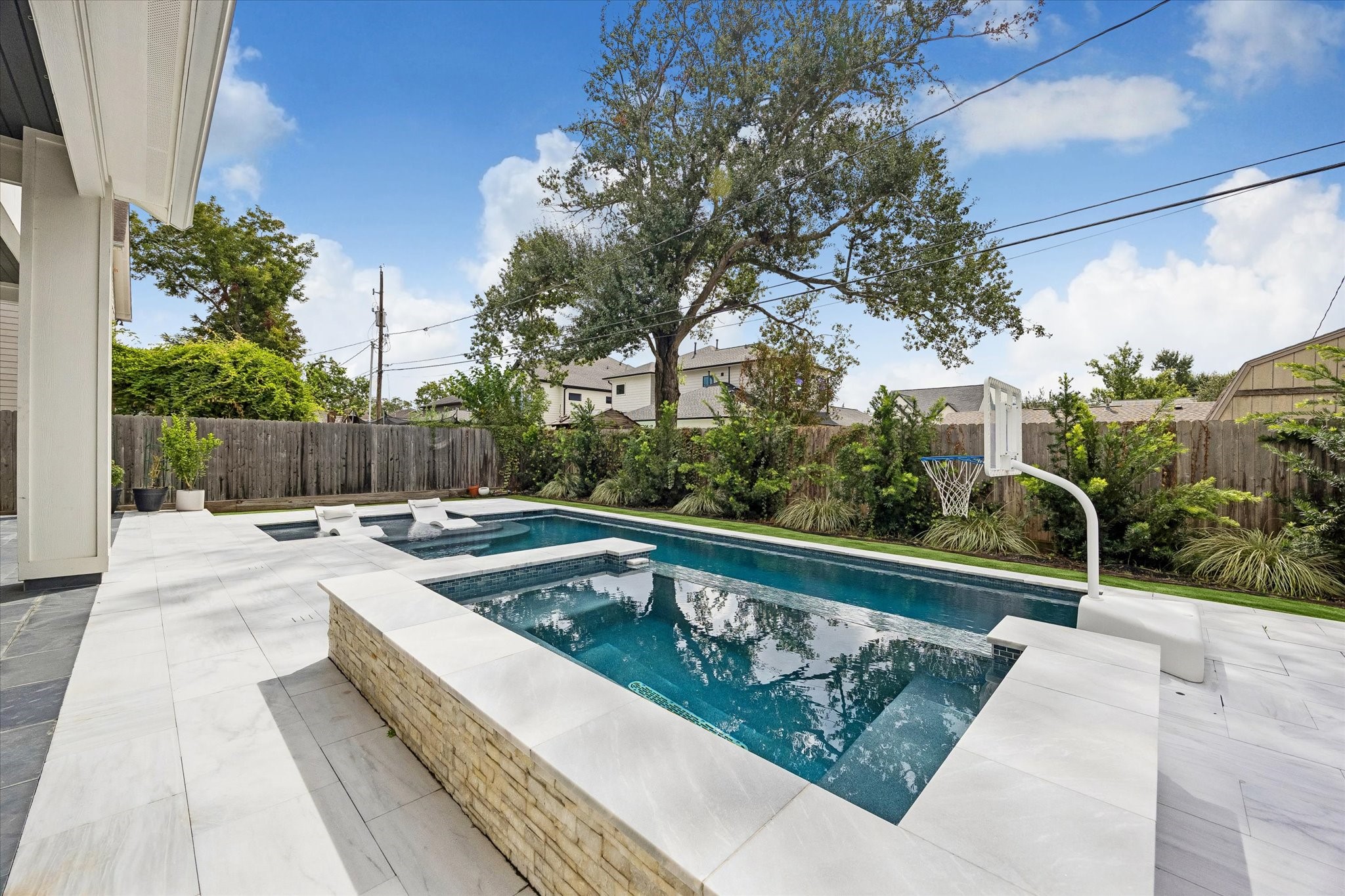 1729 Chippendale Road Houston, TX 77018 - Photo 40 of 45 Gallery Image 40
