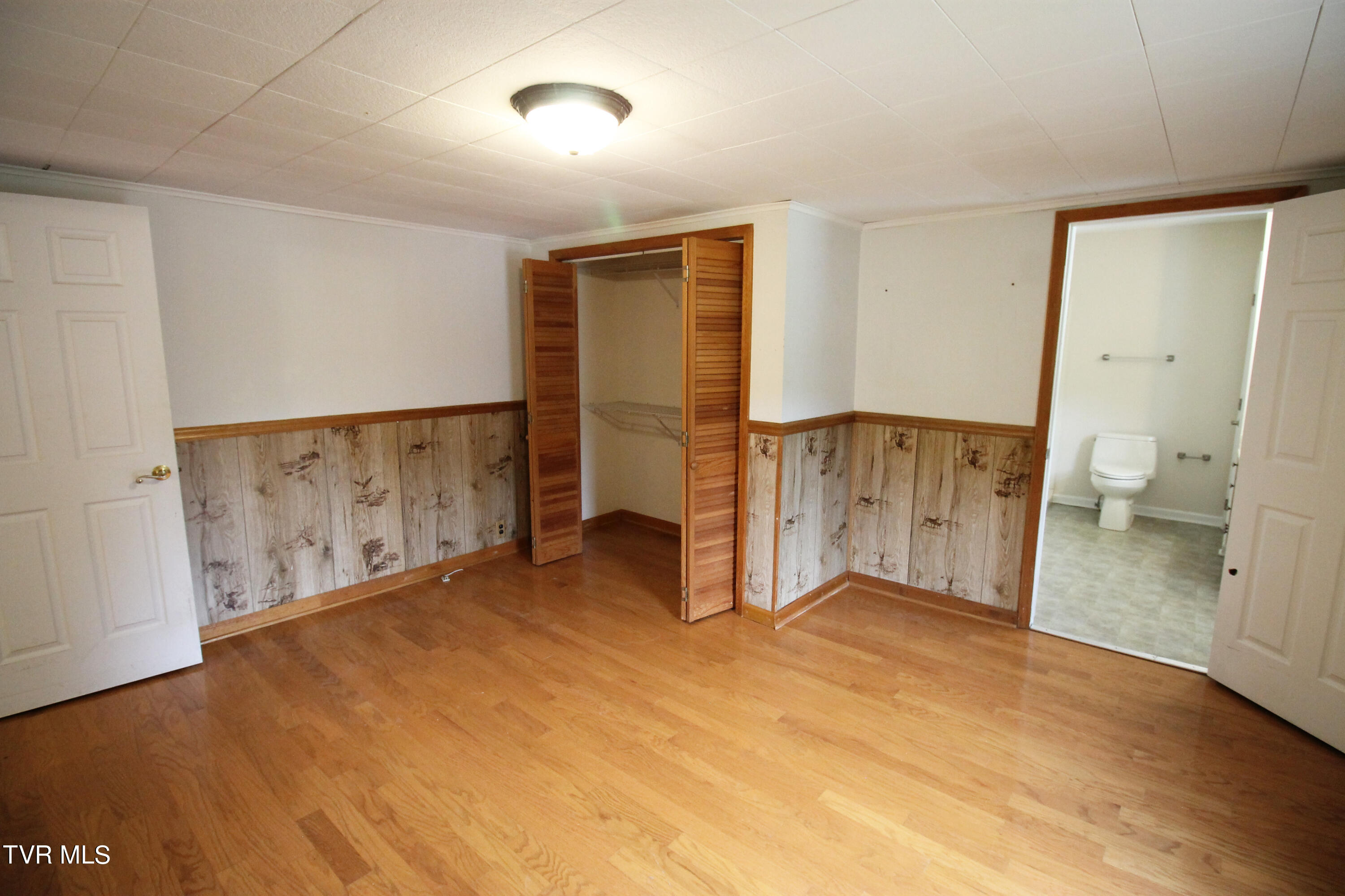 108 Sam Miller Road Erwin, TN 37650 - Photo 16 of 43 5 (4)