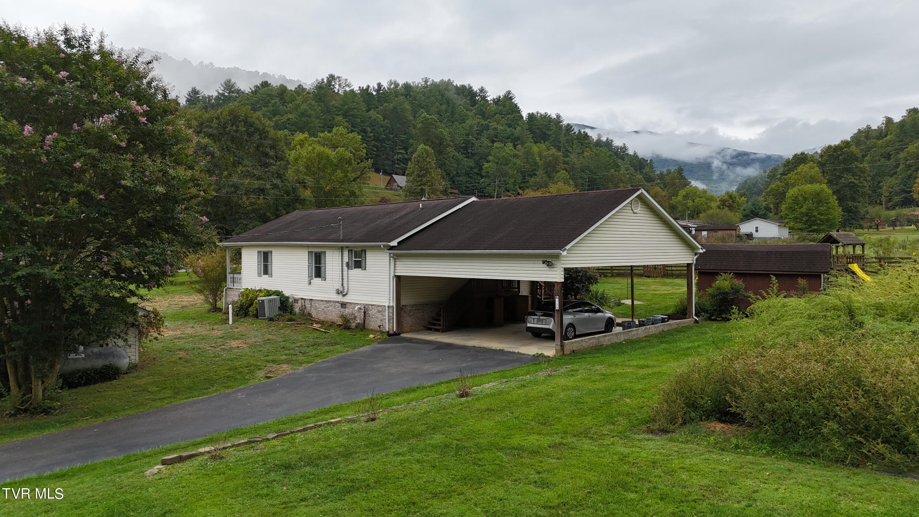 108 Sam Miller Road Erwin, TN 37650 - Photo 28 of 43 DJI_20240918102633_0003_D