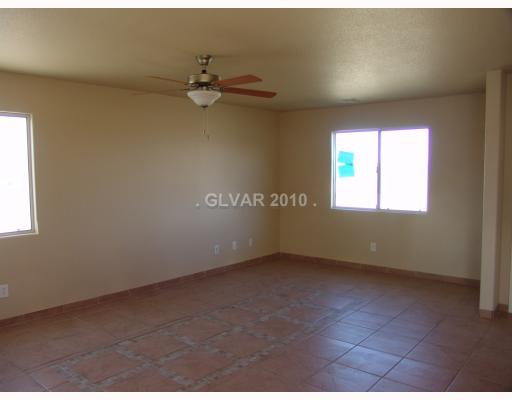 1041 Warehouse Road Pahrump, NV 89048 - Photo 3 of 17 Living Room.
