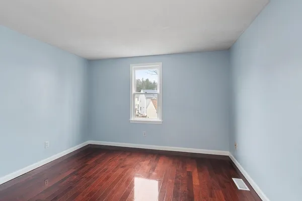 $3,600 | 29 Lamplighter Lane, North Chelmsford, MA 01863