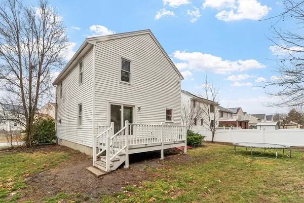 $3,600 | 29 Lamplighter Lane, North Chelmsford, MA 01863