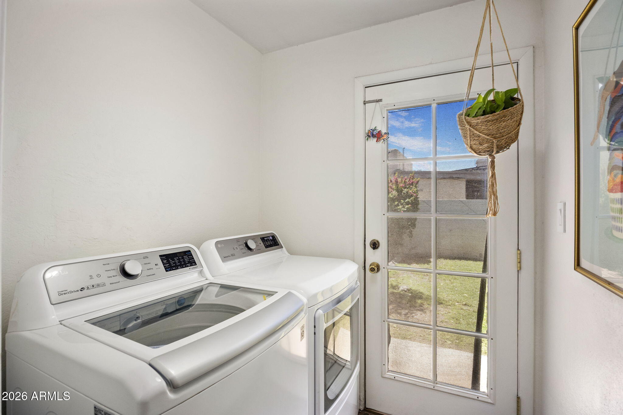 52 West Thunderbird Road Phoenix, AZ 85023 - Photo 25 of 38