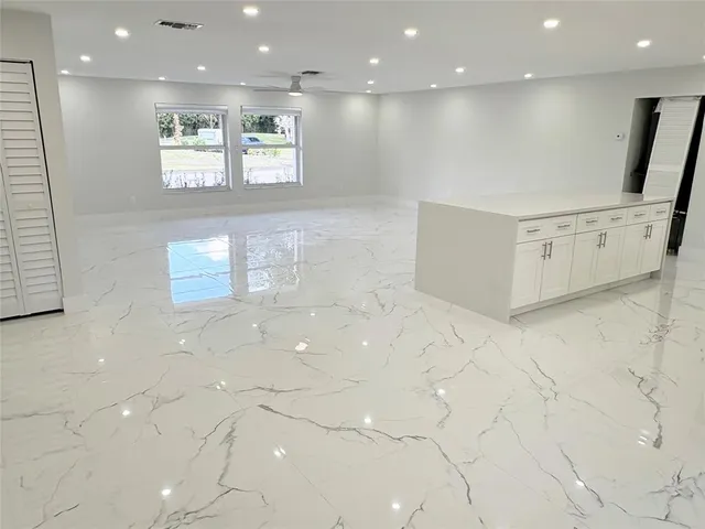 $875,000 | 9900 Northwest 39th Court, Coral Springs, FL 33065