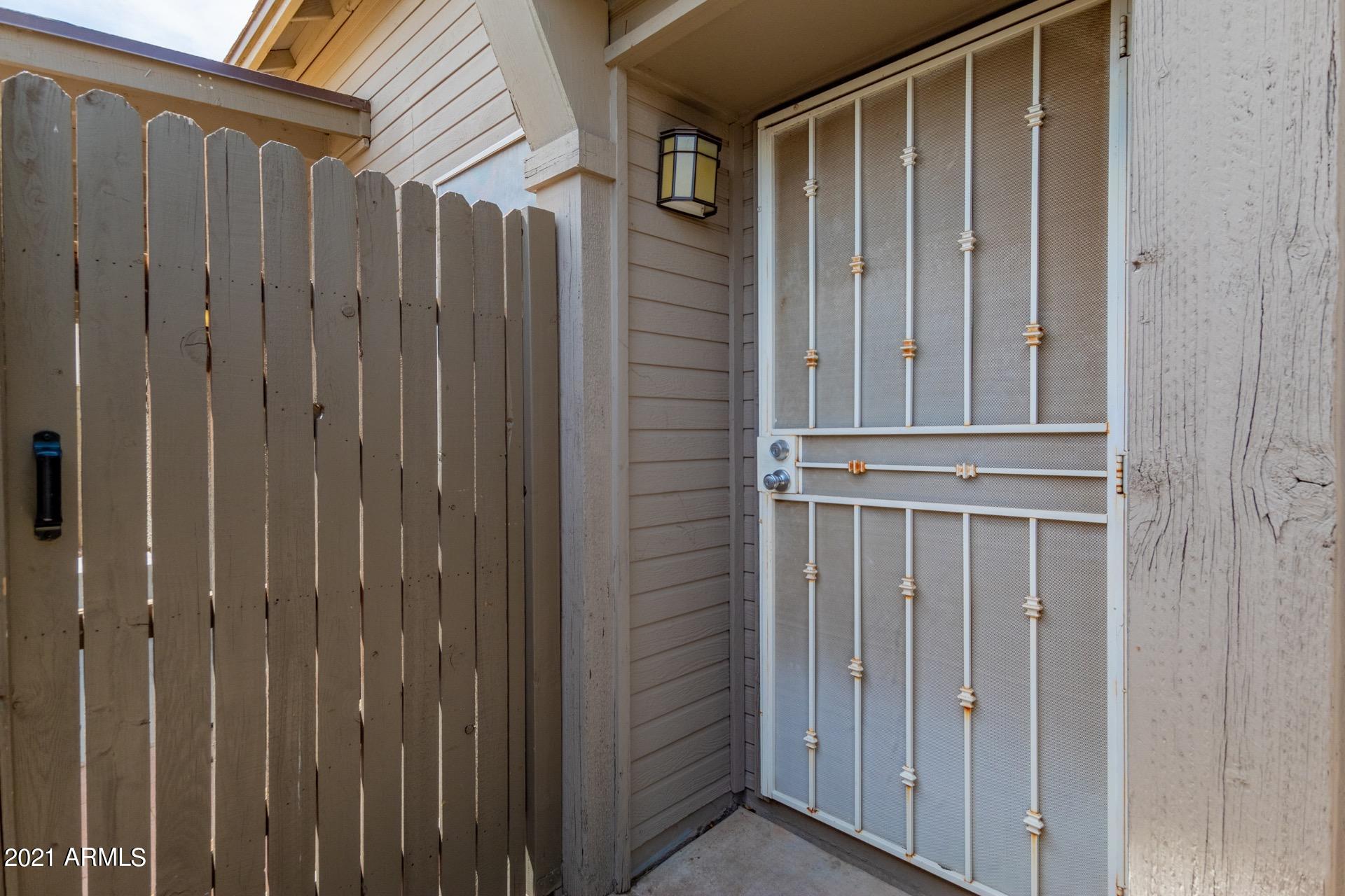 4165 East Wayland Road Phoenix, AZ 85040 - Photo 9 of 39 Wayland 5