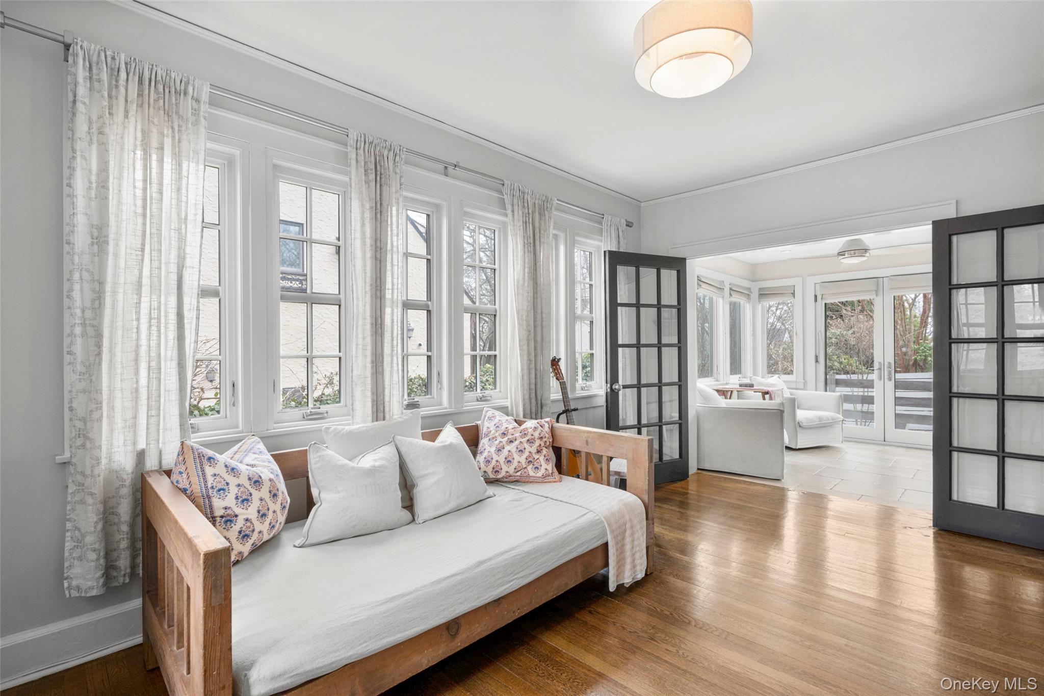 35 Wildwood Road New Rochelle, NY 10804 - Photo 12 of 30 Family Room with doors to Sunroom