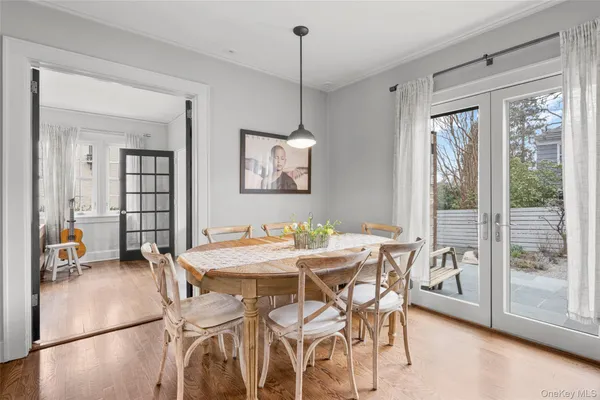 $1,250,000 | 35 Wildwood Road, New Rochelle, NY 10804