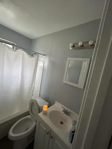 $1,095,000 | 3250 Guernsey Avenue, Memphis, TN 38112