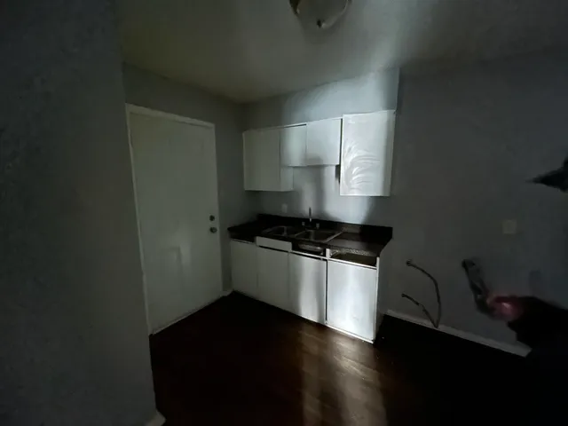 $1,095,000 | 3250 Guernsey Avenue, Memphis, TN 38112