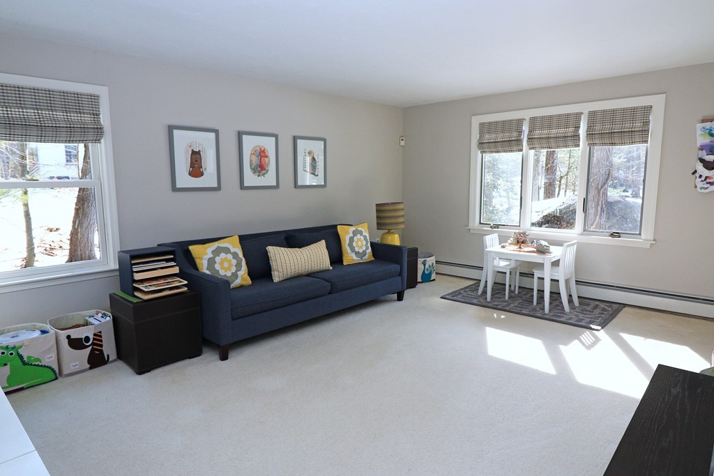 54 Teresa Road Hopkinton, MA 01748 - Photo 8 of 18 Gallery Image 8