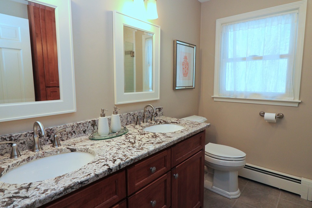 54 Teresa Road Hopkinton, MA 01748 - Photo 10 of 18 Gallery Image 10