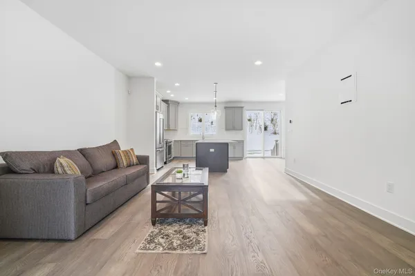 $4,600 | 4034 Chestnut Rdg Road, Unit 62, Fishkill, NY 12524